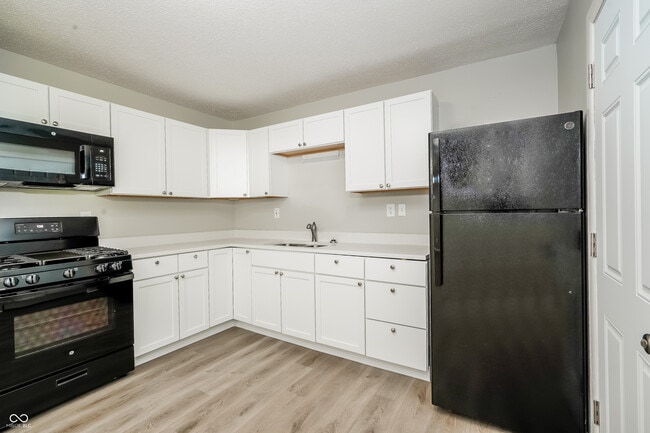 Photo - 3730 Erin Dr