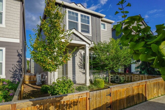 2641 NE 115th Pl.