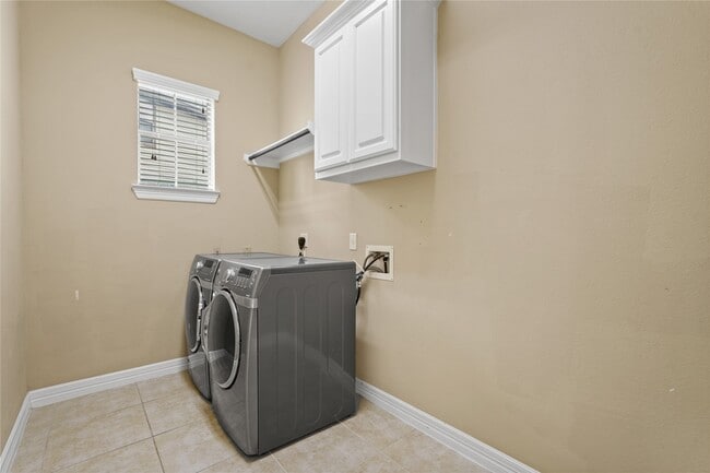 Photo - 2515 Sentry Oak Way