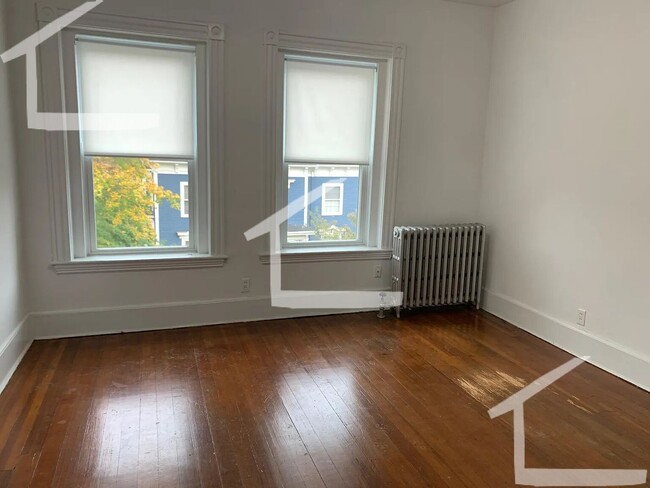 Avl NOW - No Fee! Sunny 2BR near Porter, H... - Avl NOW - No Fee! Sunny 2BR near Porter, H... Rental