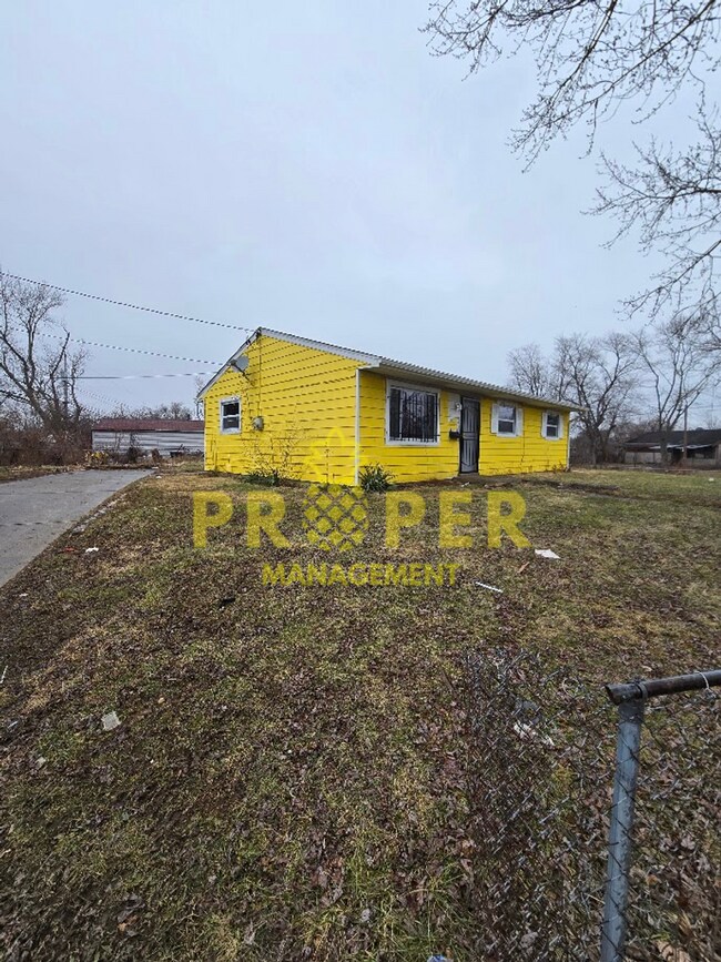 Updated 3-Bedroom, 1-Bath Home with Large ... - Updated 3-Bedroom, 1-Bath Home with Large ...