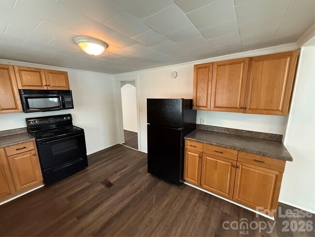 Photo - 94 Sumner Ave NW