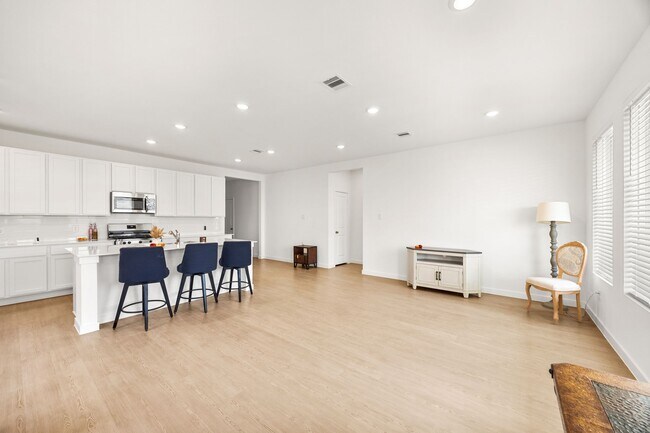 Photo - 16507 Mesquite Fld Dr