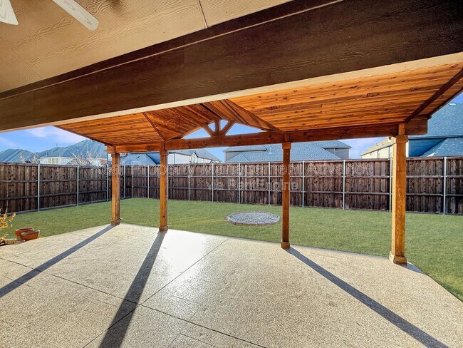 Photo - 14617 Shady Grove Ln