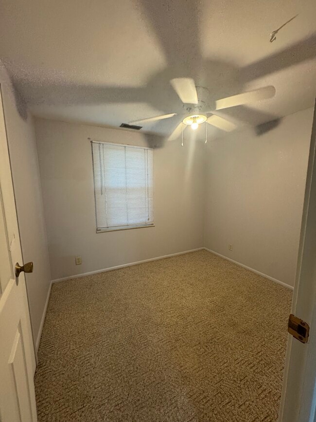 Photo - 1900 Beck Ln