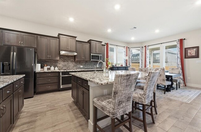 Building Photo - 169 Soft Elm Dr