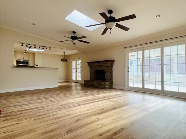 Photo - 14312 Tanglewood Dr