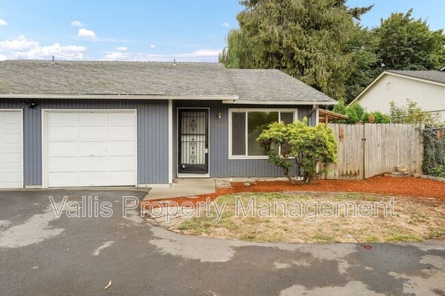 Photo - 4828 State St