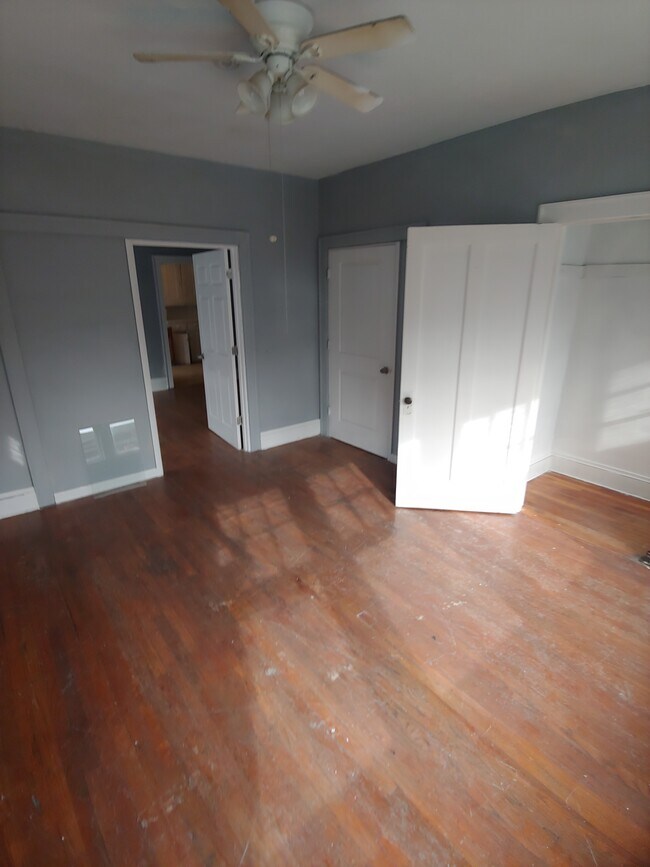 Photo - Brookside Manor