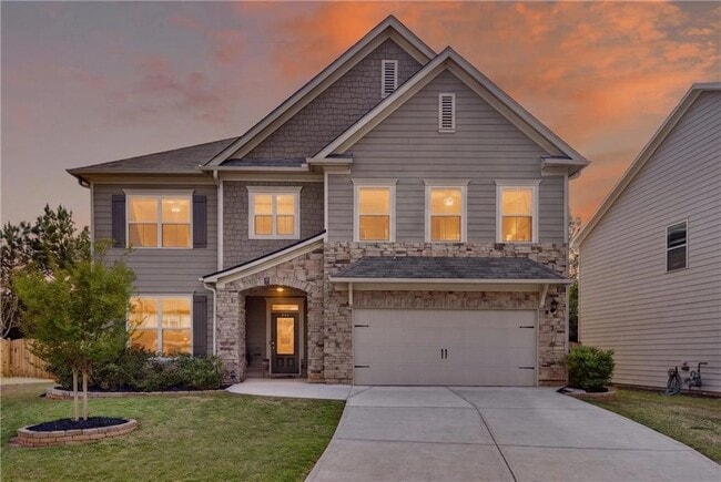 Photo - 205 Orchard Trail