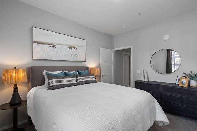 Photo - Shoreline Flats Apartments