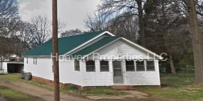 Photo - Charming 2BR/2BA Home with Large Yard, Shed