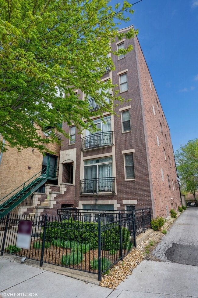 Photo - 413 N Noble St Condo Unit G