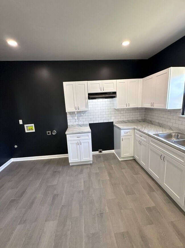 Photo - Beautiful 4-bedroom 2 bath home - Open To Section 8