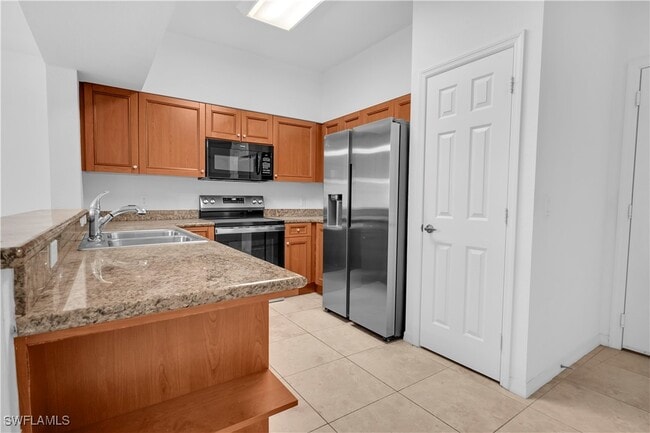 Building Photo - 20321 Estero Gardens Cir Unit 107 Rental