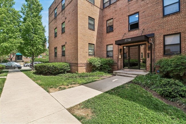 Takoma Flats - Downtown Silver Spring