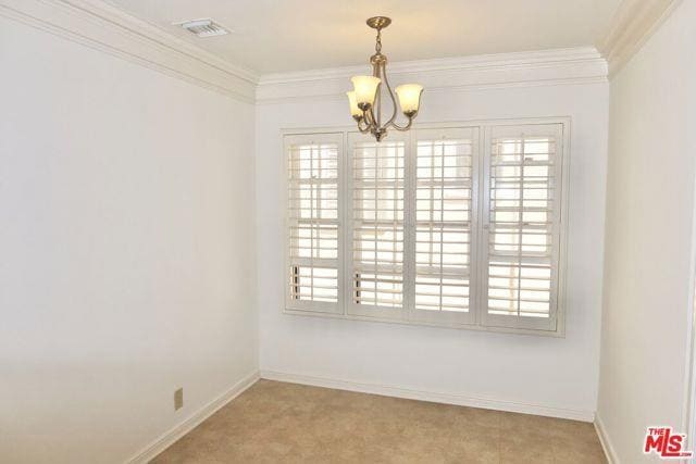 Photo - 210 S Spalding Dr