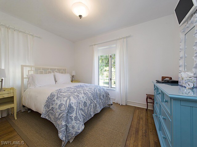 Photo - 116 3rd St N