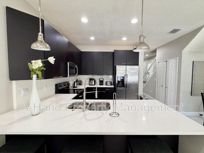 Photo - 1533 Tranquil Ave