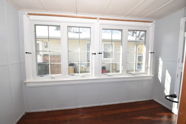 Photo - 4 Bedroom home Near Notre Dame!