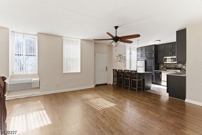 Photo - 39 Bruen St Unit 4