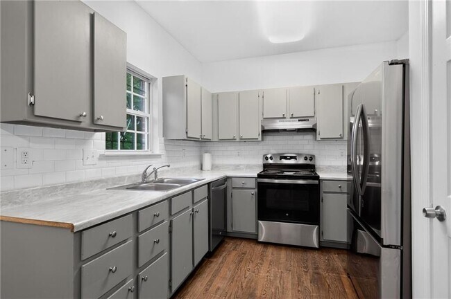 Photo - 1021 Ada Ave NW