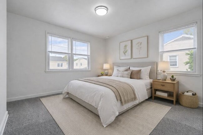 Building Photo - Cozy 2-Bedroom Townhouse in the Heart of Midland, PA – Your Perfect New Home Awaits!