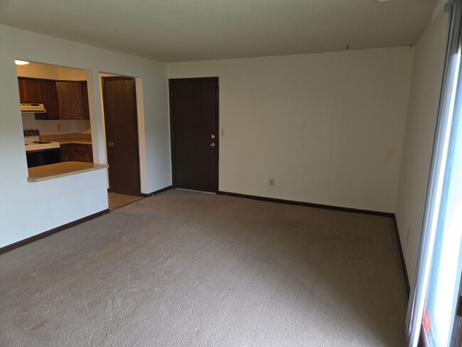 505 Columbia Dr Unit E