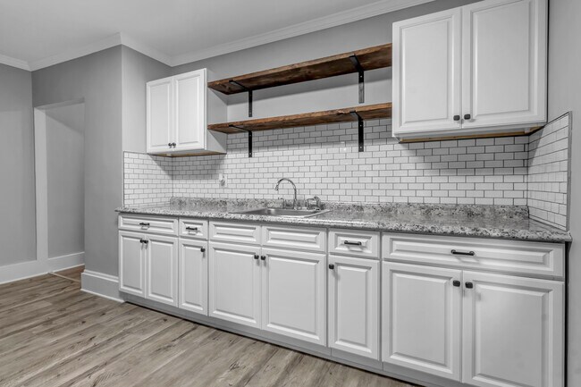 Photo - 1703 Seneca St Townhome