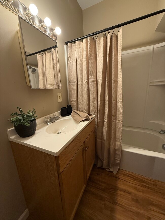 Photo - 522 Fleming St