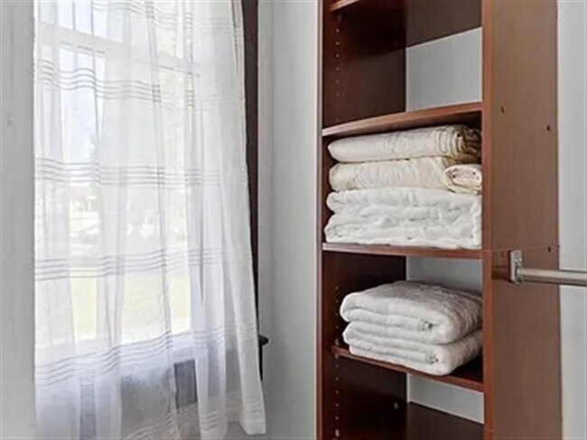 Photo - Satisfactory Home