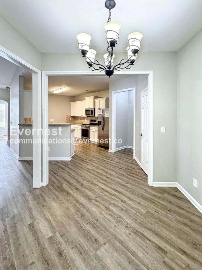 Photo - 2768 Summit Pkwy SW