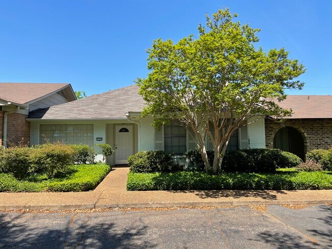 Photo - 1505 W Fairmont St Townhome