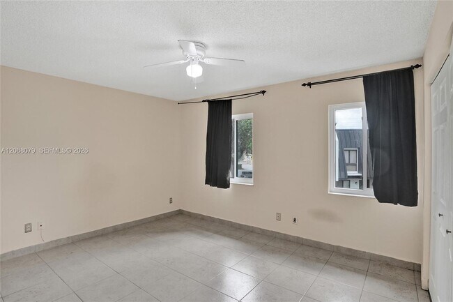 5555 Ludlam Rd