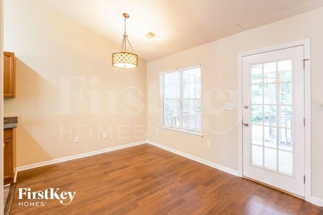 Photo - 1458 Caldwell Ct