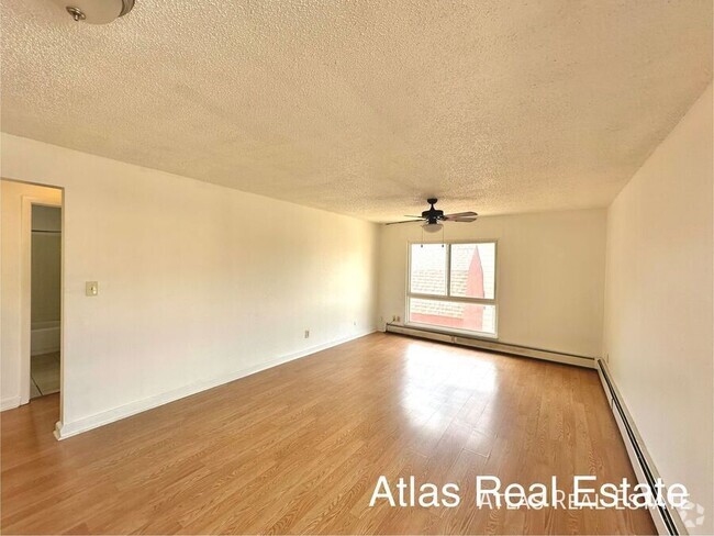 Building Photo - 4245 Loomis Ave Unit 3 Rental