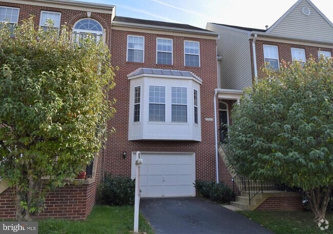 Building Photo - 8933 Royal Astor Way Rental