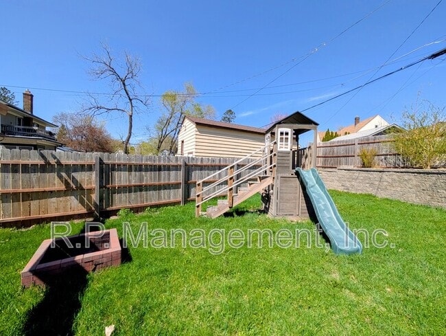 Photo - 636 Gotzian St