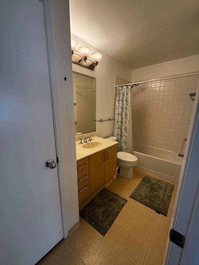 Photo - 68-3948-3948 Moana Pl Unit Suite 3706