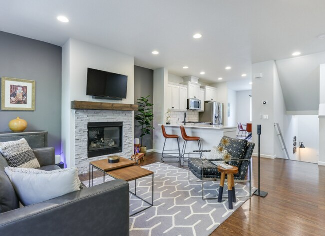 Photo - Immaculate 2-Bedroom Townhome in Tanasbourne with Smart Upgrades & High-End Finishes!