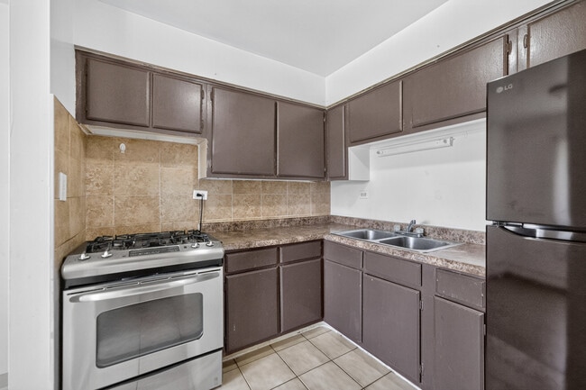 Photo - 824 College Blvd Unit 201