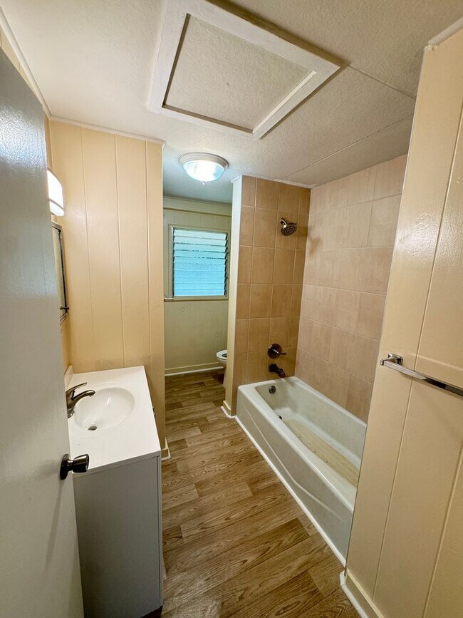 Photo - Newly Renovated 3 Bdrm/2 Bath Single Famil...