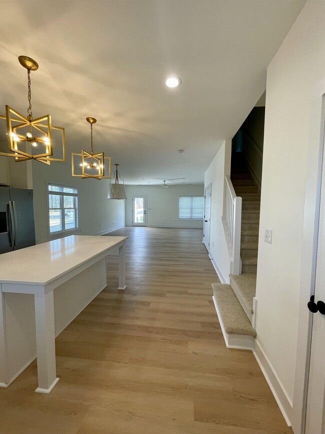 Photo - 556 Leesville Rd