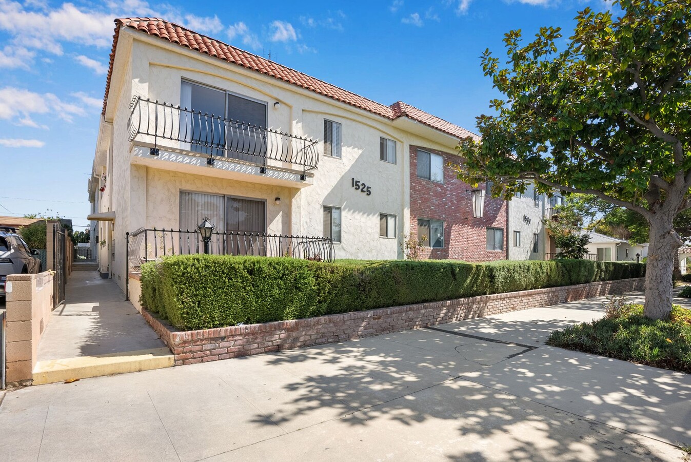Casa Grande Apartments - Casa Grande Apartments