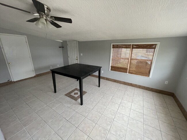 Photo - Fully renovated 3B 1B home