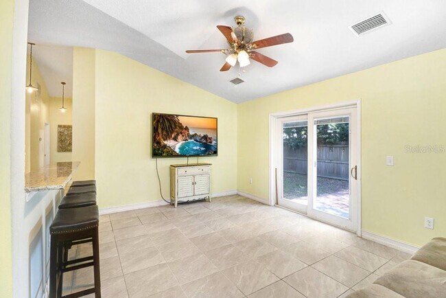 Photo - 1131 Dogwood Ave