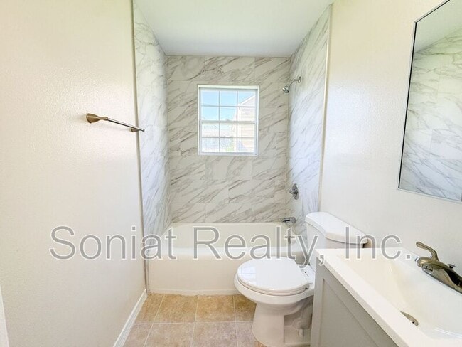 Photo - 2215 N Galvez St