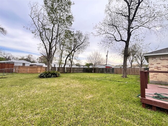 Photo - 4641 Orange Cir S