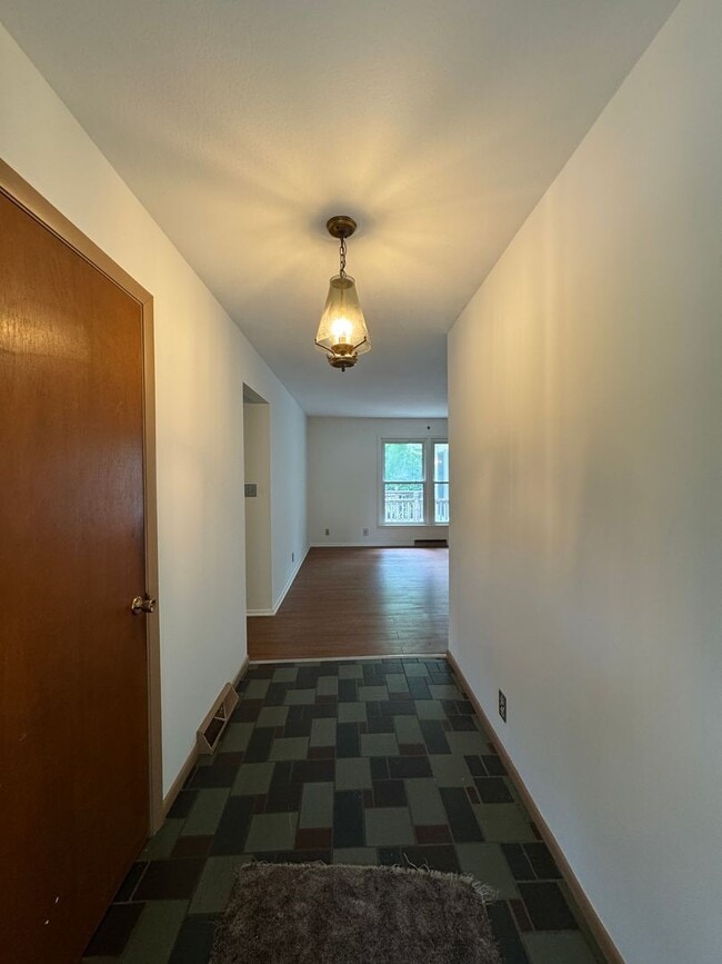 Photo - 3025 Greenbrier Ave Unit 3025 Greenbrier