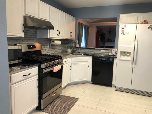 Photo - 10236 Cypress Hills Dr